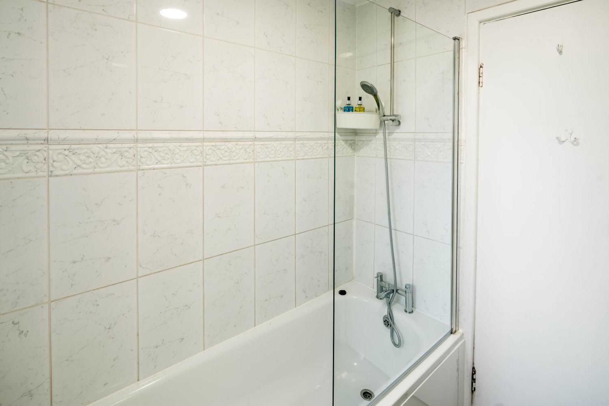 Southken Palace Suites 런던 외부 사진