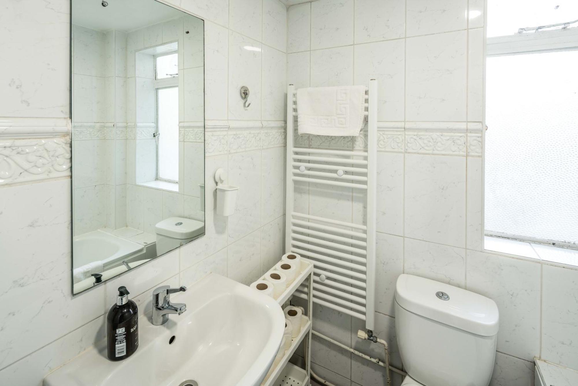 Southken Palace Suites 런던 외부 사진